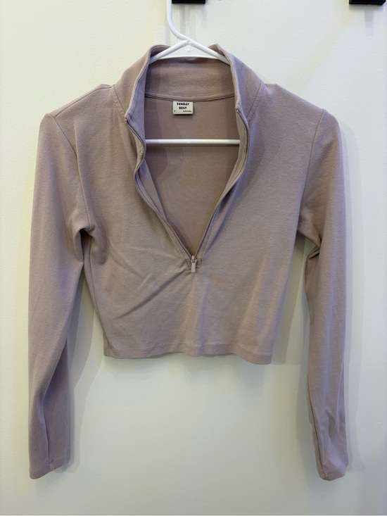 Aritzia Tops - Aritzia Lavender Half-Zip Cropped Top